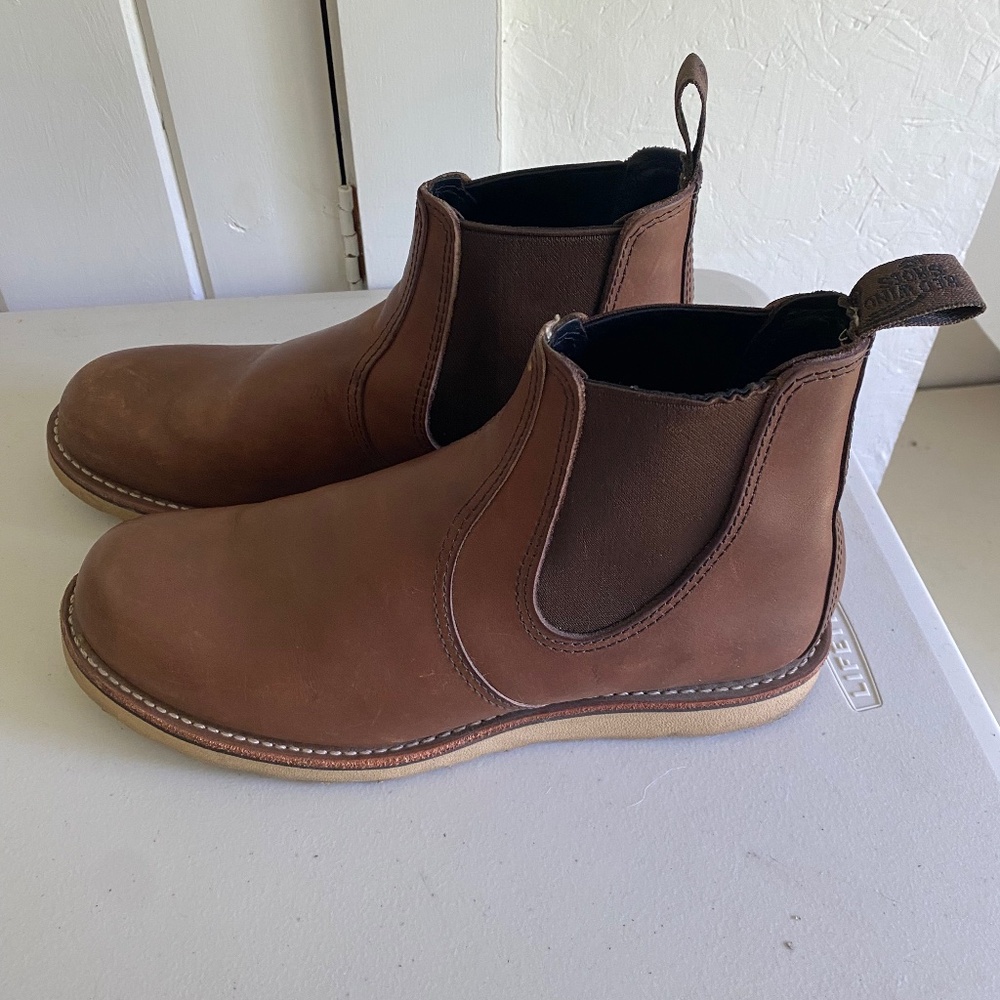 Redwing Chelsea Boots